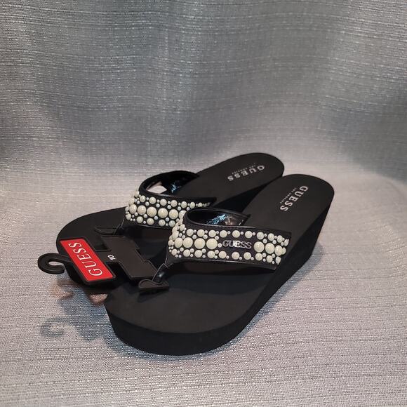 Guess Women's Silas Platform Embellished Pearl Sandal Thong Flipflop SZ 7 10 - Picture 1 of 5